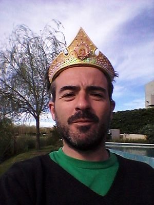 arquitecto, soñador,  del rojo fulltime y padre