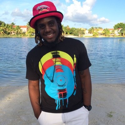 Gaza
..UCF 
...Poet 
....Lover ❤️
.....Athletic 
......Jamaican 
.......Ambitious 
........Dreadhead 
.........Miami/Orlando