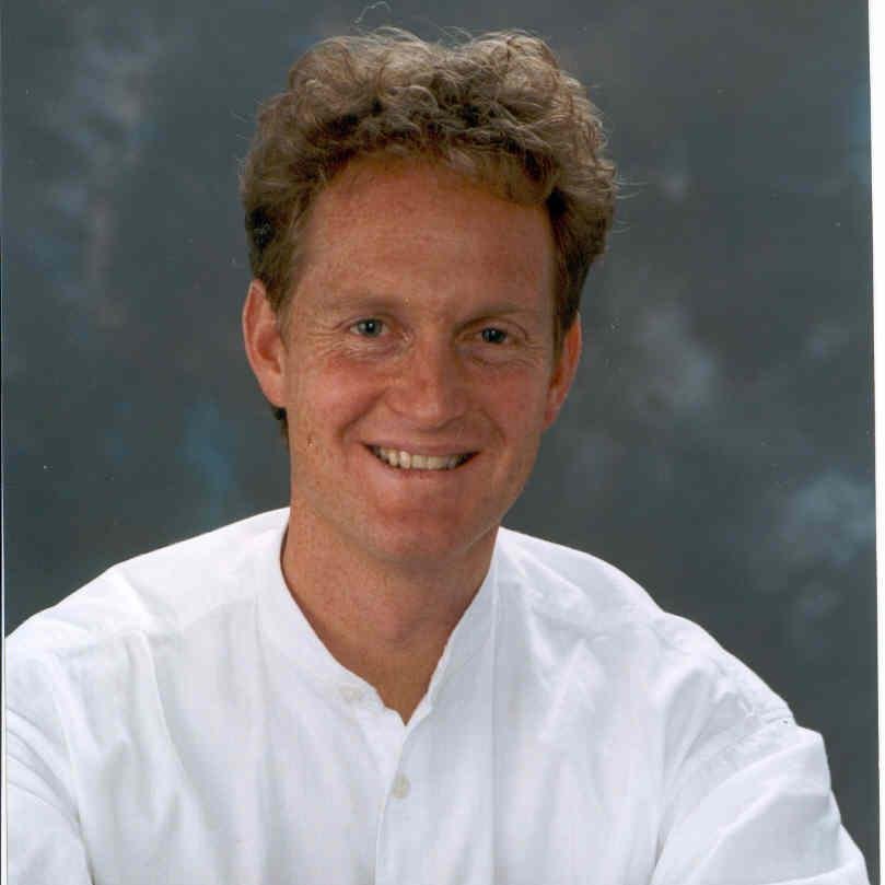 NDA, PGDCHM, CANISP, BP,  MNZRAI, PGDMS(Waikato) 30+ Years in Acupuncture & Functional Medicine