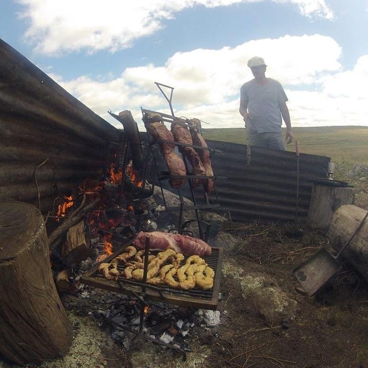 alabrasas's profile picture. 