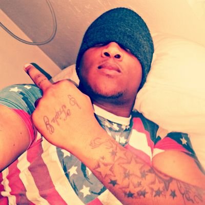 like music is what I do I am on that chill kinda flex and socialized with none haters