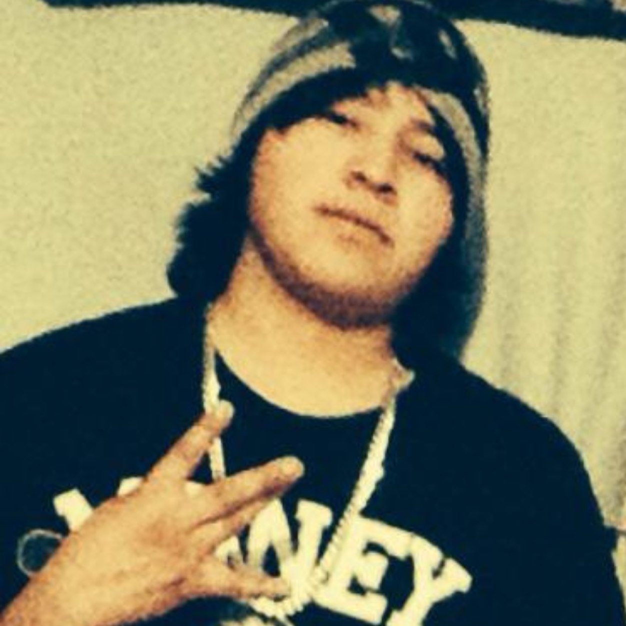 Native pride#WEST$IDE# #follow4follow Braden Beardy/19/Grade10/C.S.M.E.C/Aborignal
