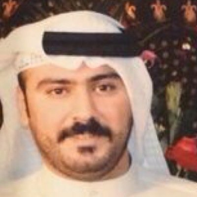 مشكله لن كان كبرت الصغير 
 ان عطيته وجه في ظنك كبر 
ومشكله لن كان صغرت الكبير
او كبير وفجاة في عينك صغر