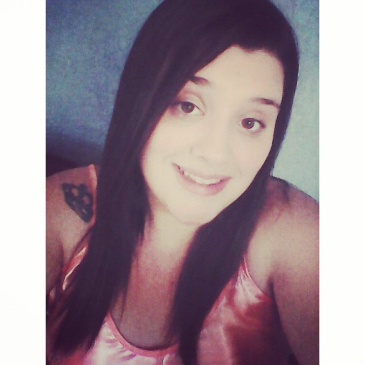 Ela e um poço de qualidade e defeito e cada jeito dela e uma emoção      @ClubeFollowBack .. .. Segue no Insta : LUUCRISTINAS2