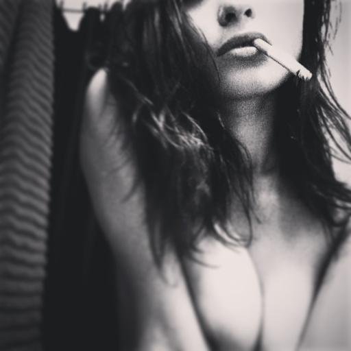 Cam girl & Bookings