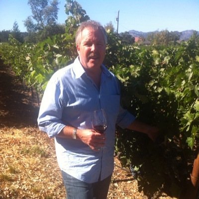 Team Leader, Food and wine fan, brewer and beer lunatic, husband, daddy and grandpa.