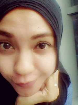 restygani's profile picture. Follow Instagram:restygani ; Line:resty