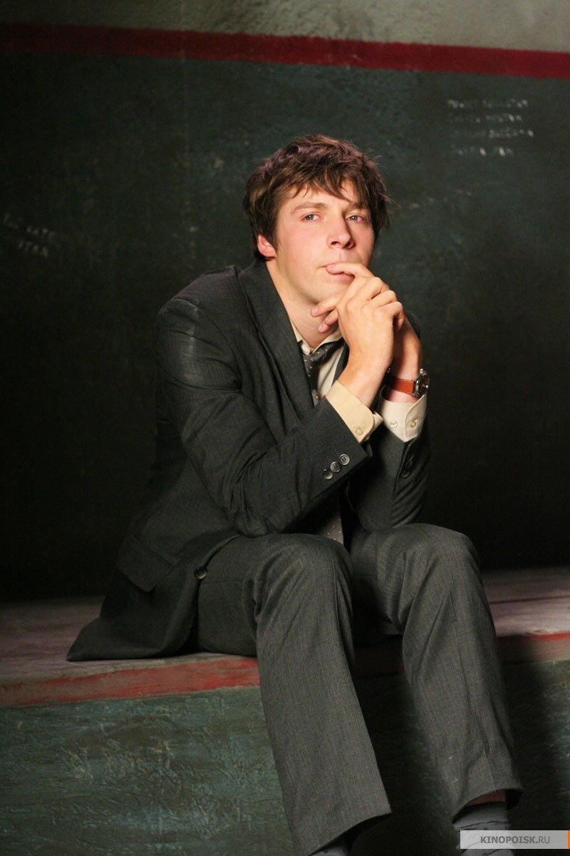 lihachevayu's profile picture. КАК ЖЕ БЕЕЕСИТ, когда мама вбегает в мою комнату с криками ДАЙ БУМАЖКУ, БУМАЖКУ ДАЙ!! БЫСТРО! Я НЕ МОГУ МОМЕНТАЛЬНО ТЕБЕ ЕЁ ВЫСРАТЬ, БЛЯТЬ