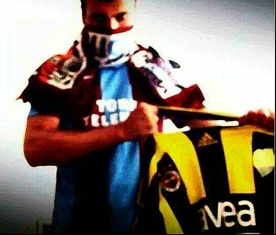 TRABZONSPOR | Cardozo | Constant | Onur Recep Kıvrak | Hidra | Atatürk |
2010-2011 Şampiyonu Trabzonspor
