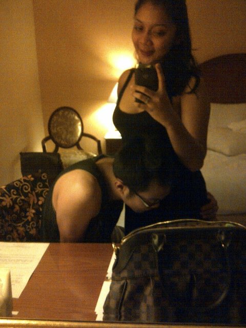 @rereedwiS my pretty wife and lil son father