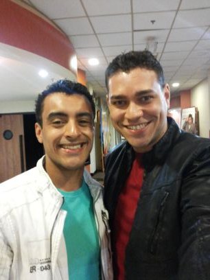 Estudantes de Administração.  Amar e ser amado, respeitar e ser respeitado, é o que importa!