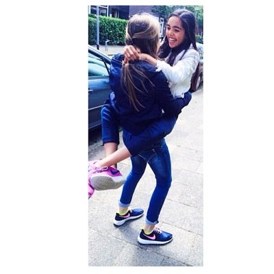 Maartenscollege 2L 
Insta @Jaschaaaaaa