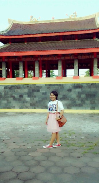 apriliaaprilian's profile picture. 