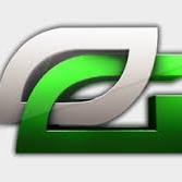 Offf the rails, bit of a loose cannon. eSports fan #GreenWall, MMA enthusiast #WarMachida