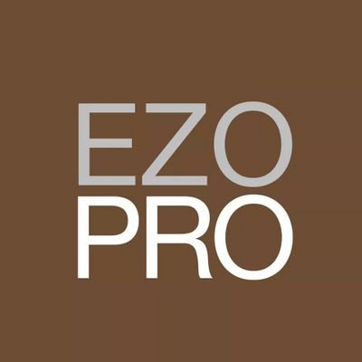 各地にて行われ始めている野生動物の皮革利用。2004年より循環型社会におけるあり方といった環境観点から野生動物との共生社会確立を目的として活動しているエゾシカレザーメーカーです。全国的にみても古手となり今のニホンジカの皮革活用において火付け役と言っていただいております。