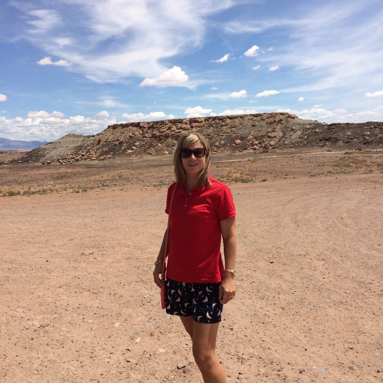 carriewevelyn's profile picture. 