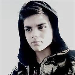 Abrahamer & Directioner , No desde siempre pero si para siempre. AM te Amo , orgullo abrahamer. 3