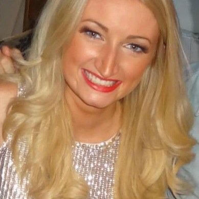 Graduate in Drama from Queens, Belfast. From London. Love my Family. Supports Fulham. Works in ATC at Heathrow. Wants to explore the world.
