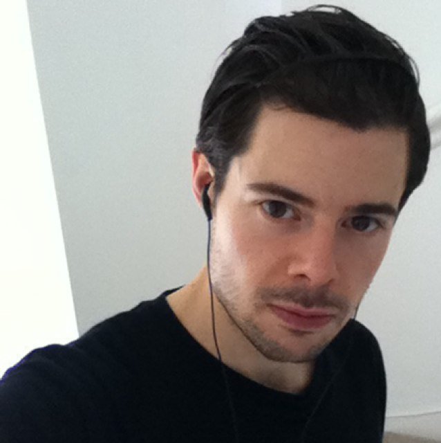 Ex Brand Manager at PlayStation. Now working in the movies. Tweets are non work related and basically all offermation.