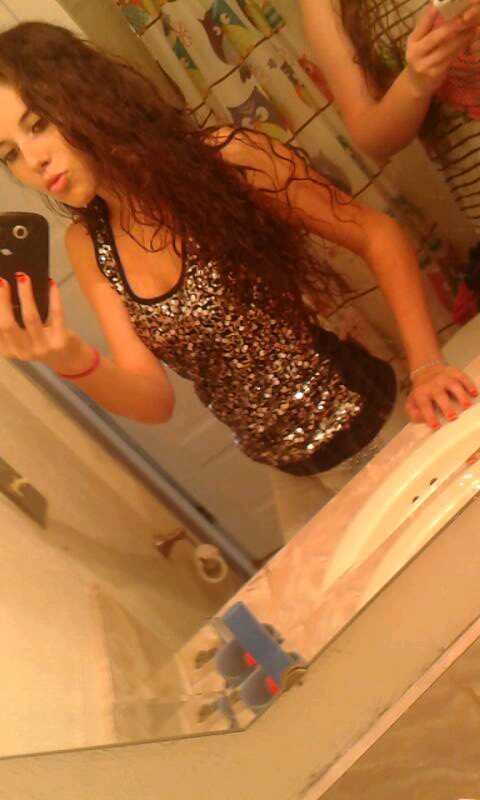 19 years young, live everyday like its yur last tomorrow is never promised.