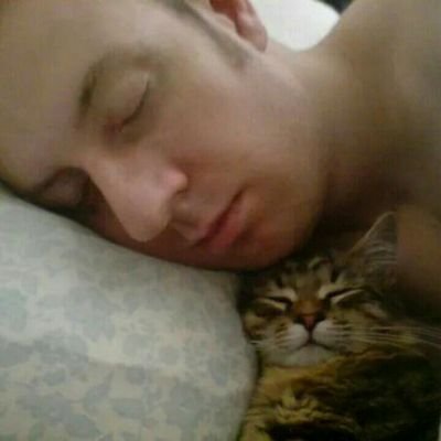 alistair_mateer's profile picture. Cats, Music, @RangersFC & #Whisky.
Proud Ibrox season ticket holder and sponsor of @HuntSabs & @CatsProtection. Anti-nationalism. Z28.31.