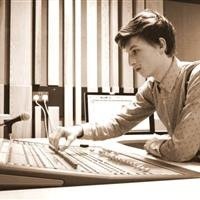 HugoGlenwright's profile picture. Behind this mask there is more than just flesh. Beneath this mask there is an idea... and ideas are bulletproof.