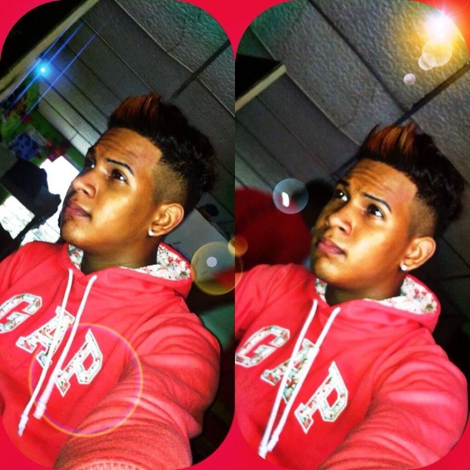 Yorjhany Javier *ww* ................ :p F.U      
 PANDA *-*.............