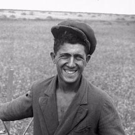 hulermoon's profile picture. Жру борщ