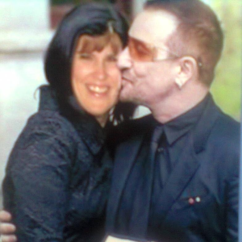 Fanática incondicional de U2 /  I'm the kind of trouble that you enjoy ...