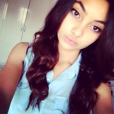 YasmineDebel Profile Picture