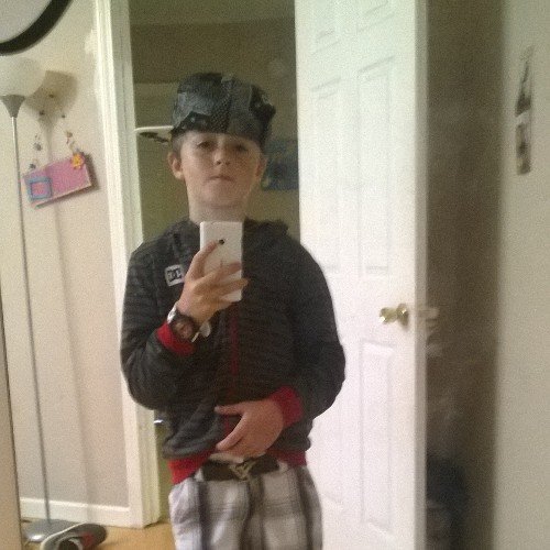 I'm 10 my homie is Christian moore