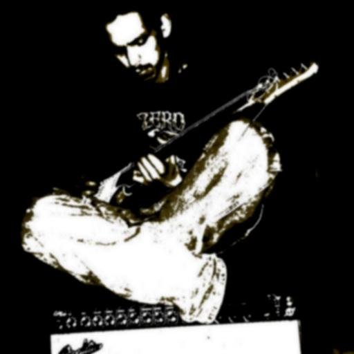 23,Music is my life/guitarist/vocalist//in a band,starting another//ojibway/pottawatomi//#bowhunter #artist #fishing #rockandroller*guitar of choice* #vintageSG