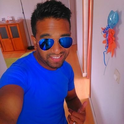 Venezolano viviendo en Sevilla - España ,Capritalista 100%