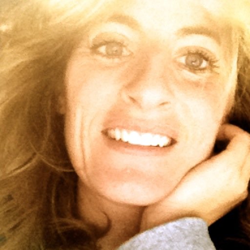 lover of Jesus. wife. mama. sing a little bit. love a lot.