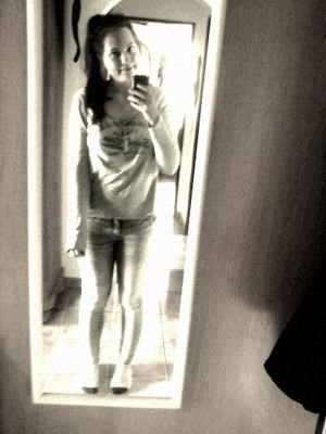 German Directioner♥ Follow me? :)