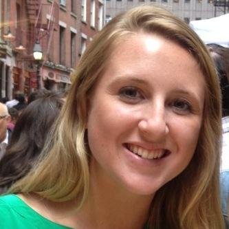 Public Health Student at @JohnsHopkins focused on Global Health and access to medicines. 
Tweeting for Social Media&Marketing class