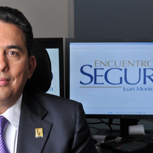 Somos un programa informativo, cultural y motivacional de radio y TV, tratamos temas de interés en materia de seguros, emprendimientos y sus protagonistas