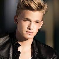 laughlovecody's profile picture. if you aren't cody go away