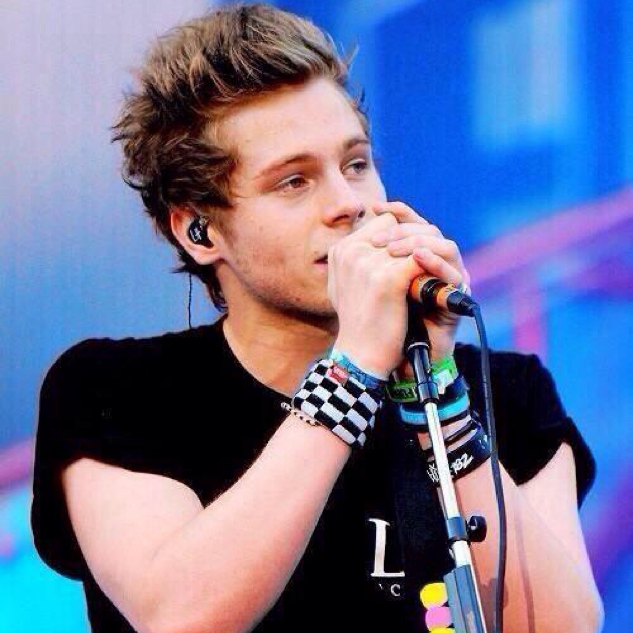 Asdfghjklukeey Profile Picture