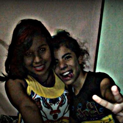 Stefany / Belieber / Rusher / Directioner / Casada /
Me Gusta El Chocolate*-*