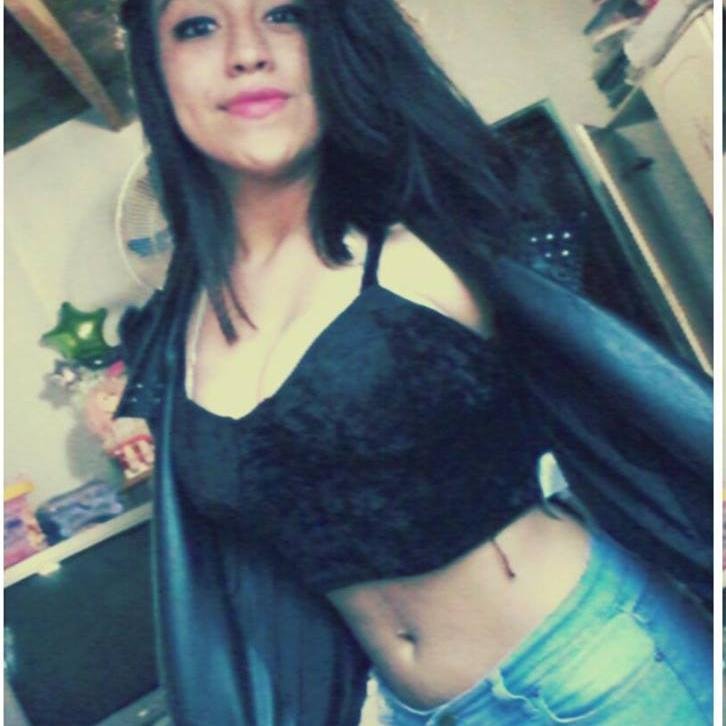 rochi_99_99's profile picture. 