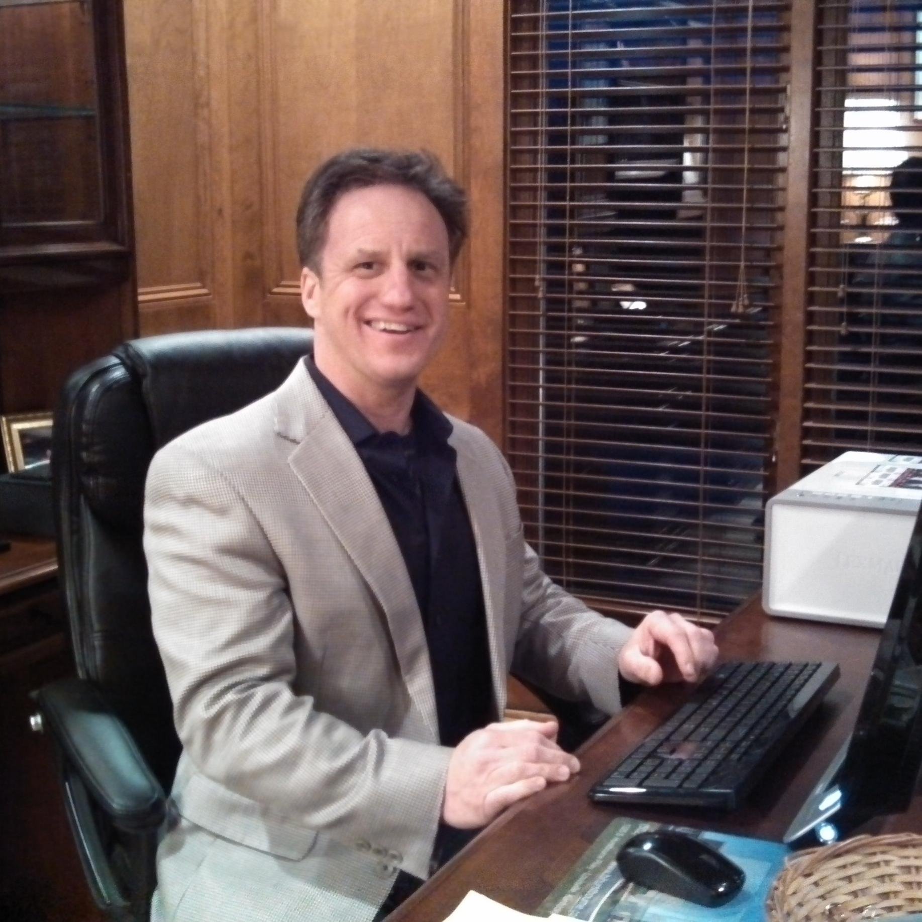 papovi's profile picture. HOSPITALITY EXEC., Extensive Hotel & Resort Exp., Turn-Around, Multi-Site OPS Management, F&B/Restaurant Specialist