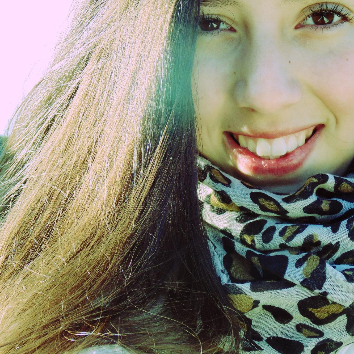 Las cosas solo ocurren una ves y por mucho que te esfuerces ya nunca volverás a sentir lo mismo♥.