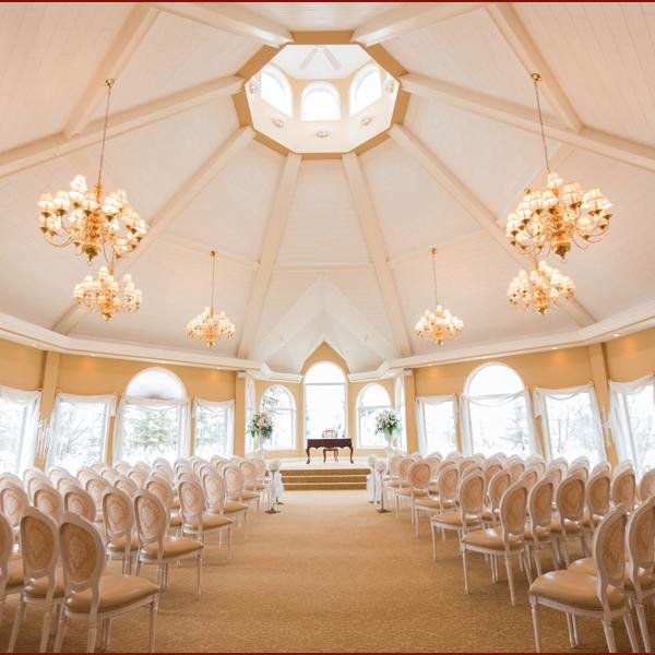 Located in West Calgary, The Wedding Pavillion was designed with the Bride and Groom in mind, as a wedding venue where you can host your  entire wedding day.