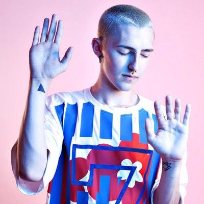EQView is a fresh LGBTQ magazine that's big on heart. A queer slant on news, views, reviews & culture. Editors: @StuForward and @AlexSNorris