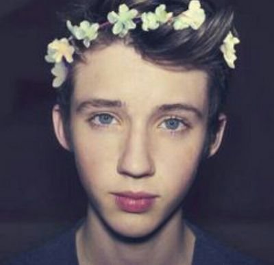 hai troye n joey are the ones who save my life the most