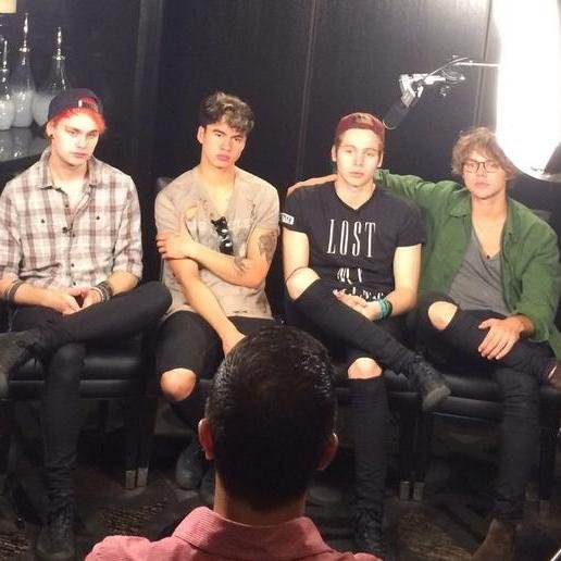 Media about 5SOS!