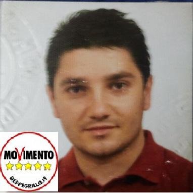 Attivista del M5S con convinzione e passione,perchè di fronte ad un esercito di partiti ladri,mafiosi,mazzettari e corrotti,M5S è unica via contro il baratro