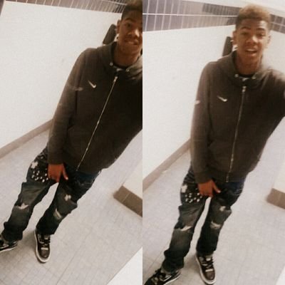 ~ #Free Everybodii in thee Chain Gang . . | ~ RNIC  ~ …Π Sleep Is Forr The Riich .