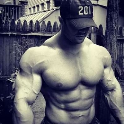 I'm 18 years old. I'm from Croatia. I work out in the gym, and this is the best lifestyle for me! :)